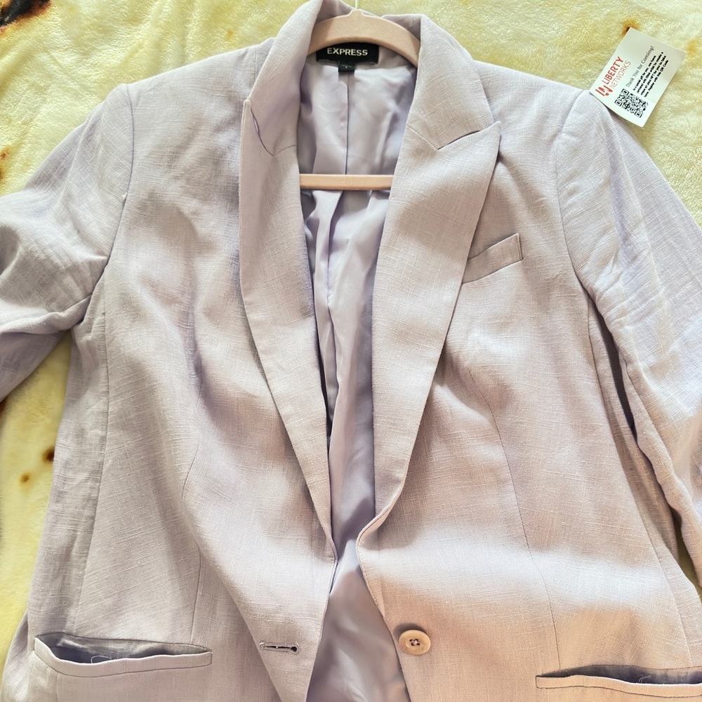 Part linen lilac colored jacket